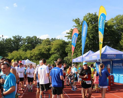 2.152 Läuferinnen und Läufer feiern den 12. AOK Firmenlauf Göppingen